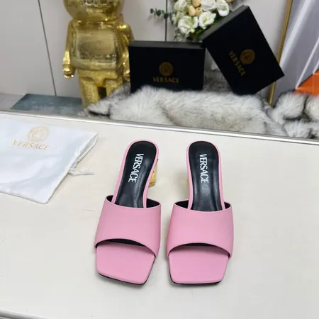 ヴェルサーチ サンダル