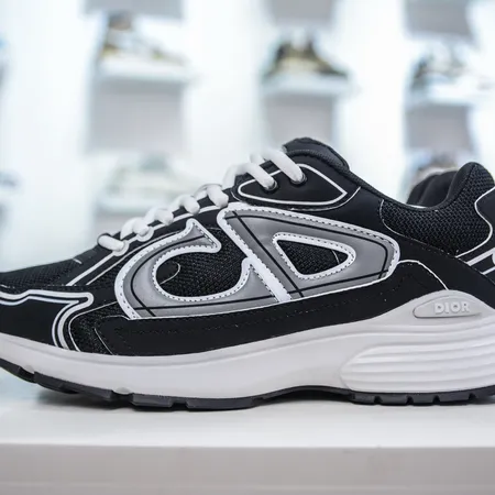 ディオール スニーカー