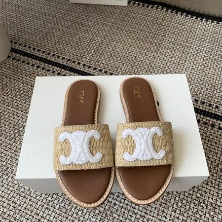 セリーヌ スリッパ