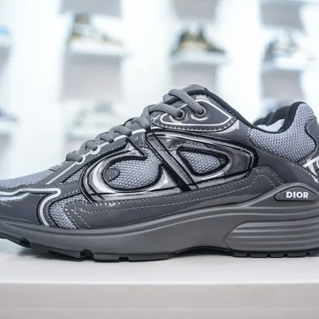ディオール スニーカー