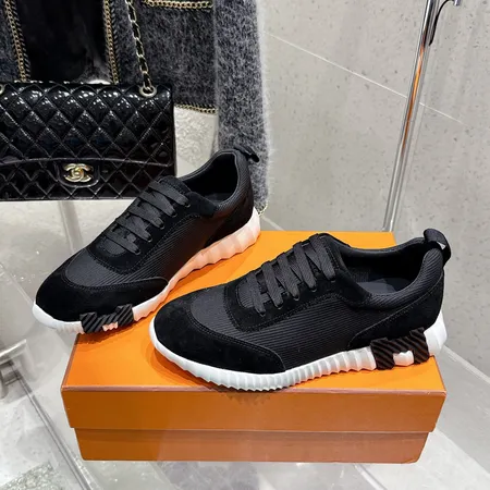 エルメス スニーカー