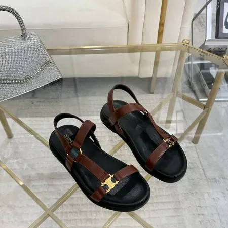 セリーヌ サンダル