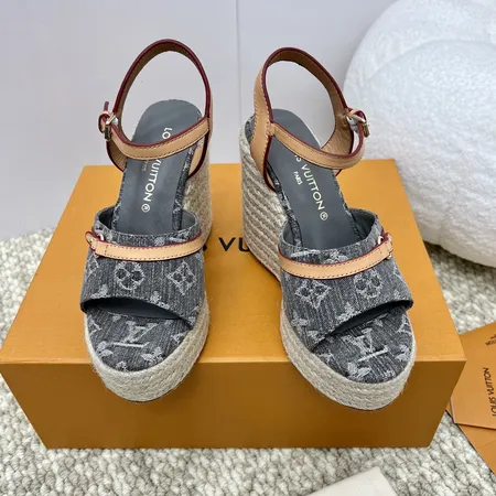 ルイヴィトン サンダル