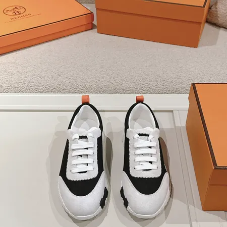 エルメス カジュアルシューズ