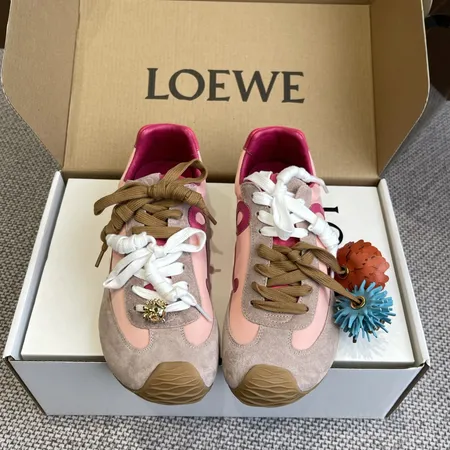 ロエベ カジュアルシューズ