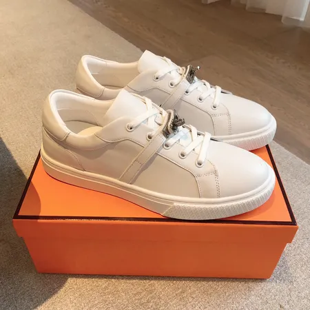 エルメス カジュアルシューズ