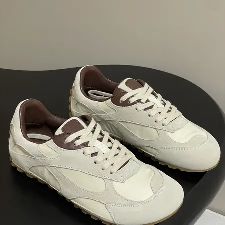 ボッテガ ヴェネタ スニーカー