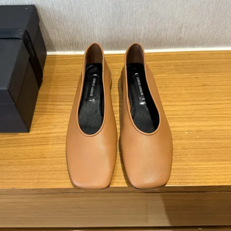 アルマーニ カジュアルシューズ