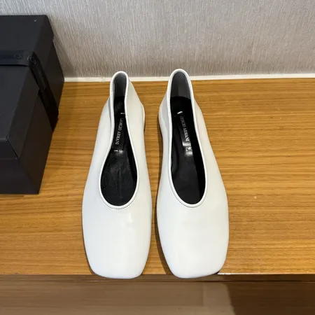 アルマーニ カジュアルシューズ