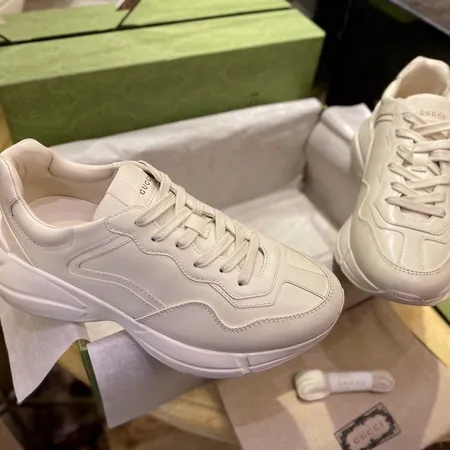 グッチ スニーカー