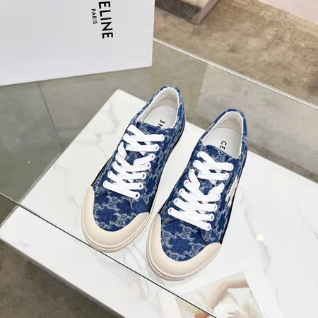 セリーヌ カジュアルシューズ