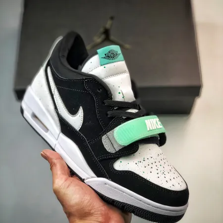 エアジョーダン スニーカー