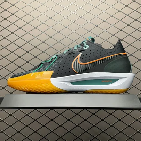 ナイキ スニーカー