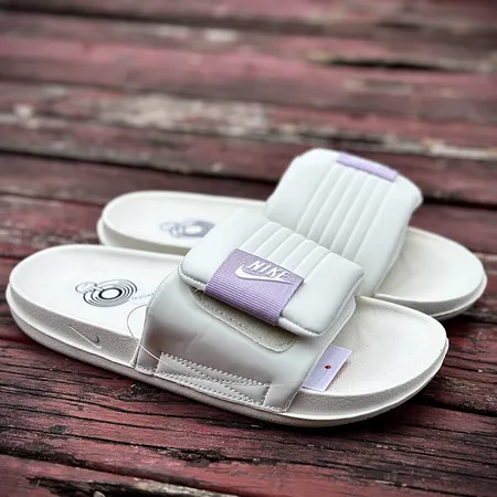 ナイキ スリッパ