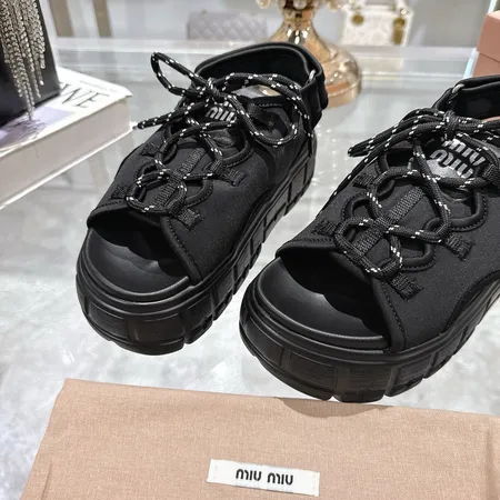 ミュウミュウ サンダル