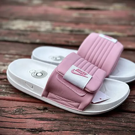 ナイキ スリッパ