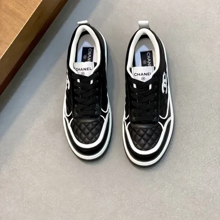 シャネル スニーカー