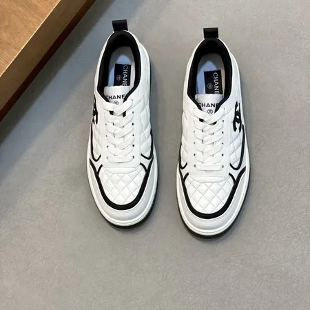 シャネル スニーカー