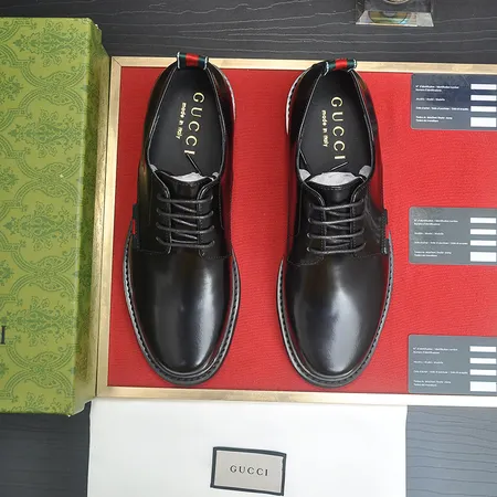 グッチ ビジネスシューズ