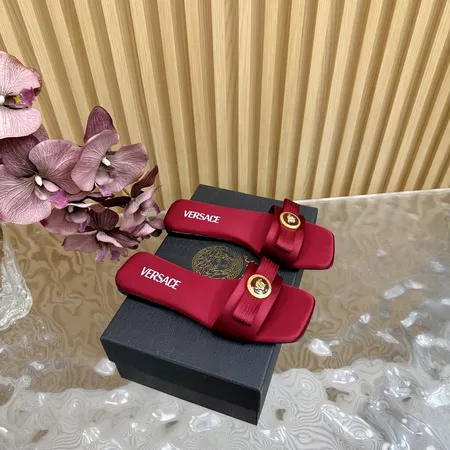 ヴェルサーチ スリッパ