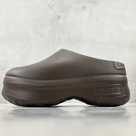 アディダス スリッパ