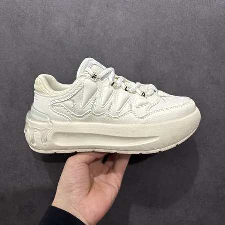 フィラ カジュアルシューズ