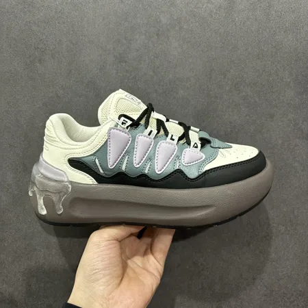 フィラ カジュアルシューズ