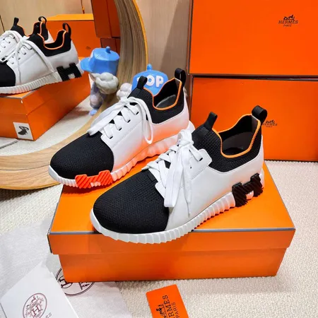 エルメス スニーカー