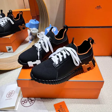 エルメス スニーカー