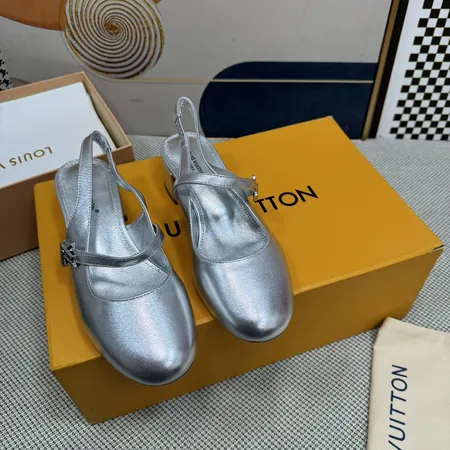 ルイヴィトン サンダル