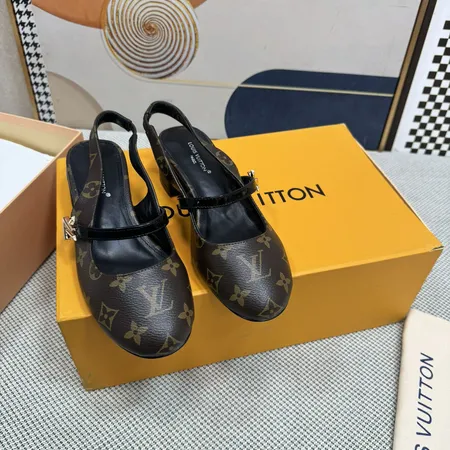 ルイヴィトン サンダル