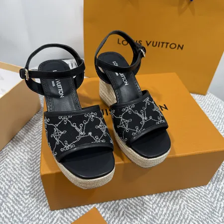 ルイヴィトン サンダル