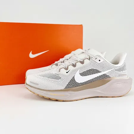 ナイキ スニーカー