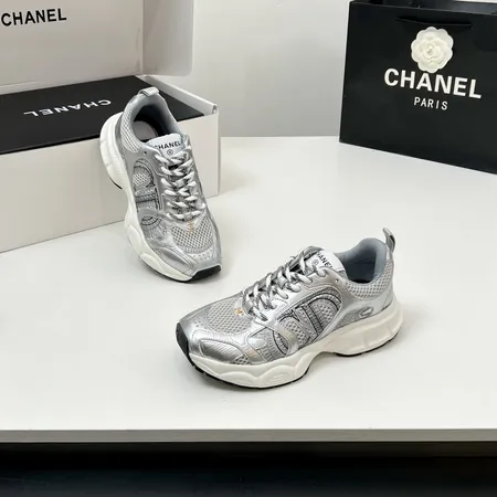 シャネル スニーカー