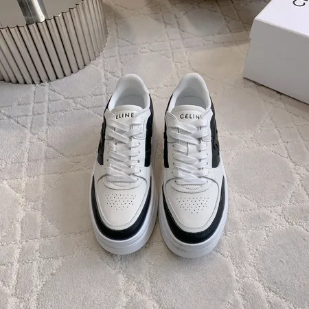 セリーヌ カジュアルシューズ