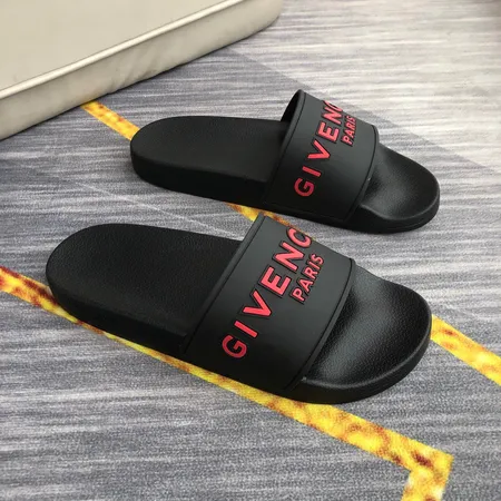 ジバンシィ スリッパ