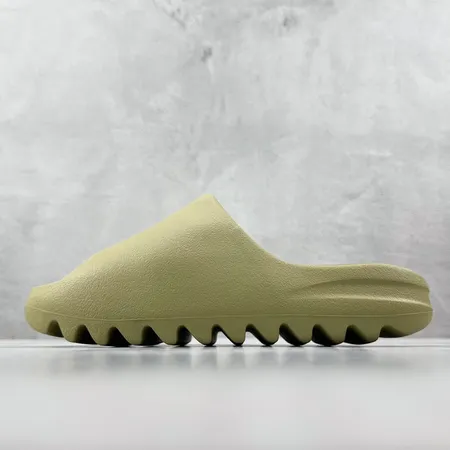 アディダス スリッパ