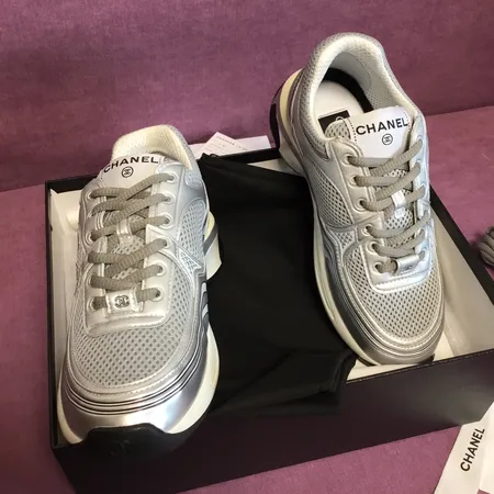 シャネル スニーカー