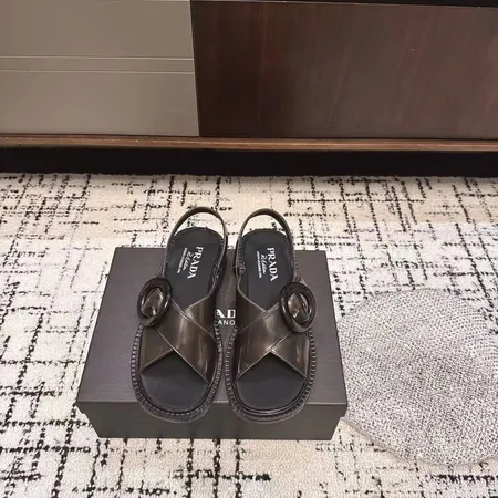 プラダ サンダル