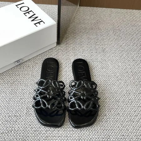 ロエベ スリッパ