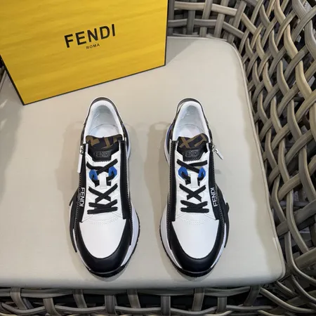 フェンディ スニーカー