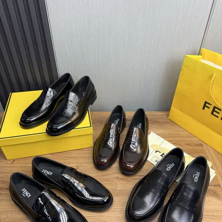 フェンディ ビジネスシューズ
