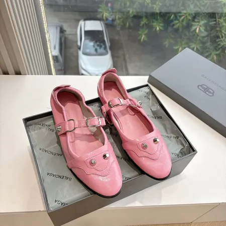 バレンシアガ カジュアルシューズ