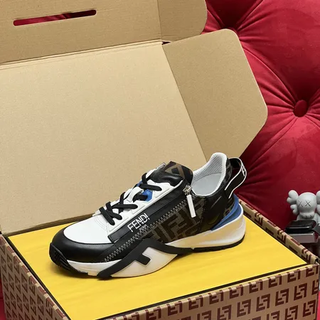 フェンディ スニーカー