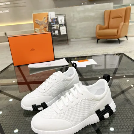 エルメス スニーカー