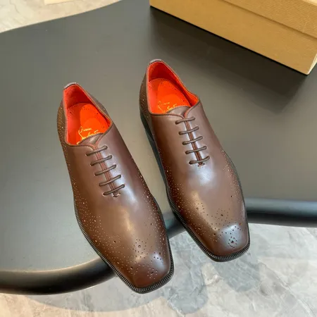 クリスチャン・ルブタン ビジネスシューズ