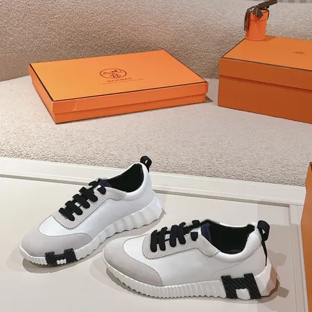 エルメス スニーカー