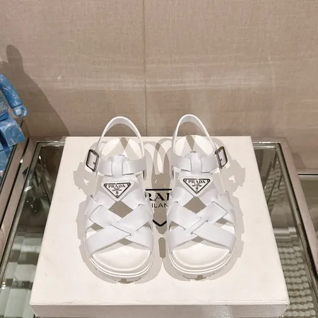 プラダ サンダル