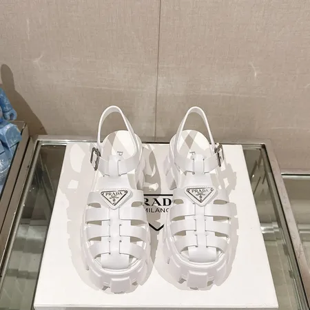 プラダ サンダル