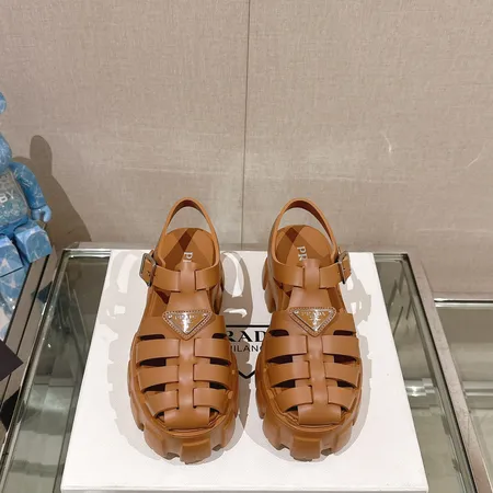 プラダ サンダル